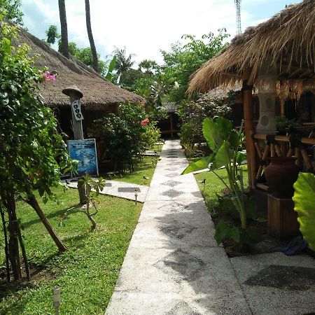 Tua Tua Keladi Bungalows Gili Air Dış mekan fotoğraf