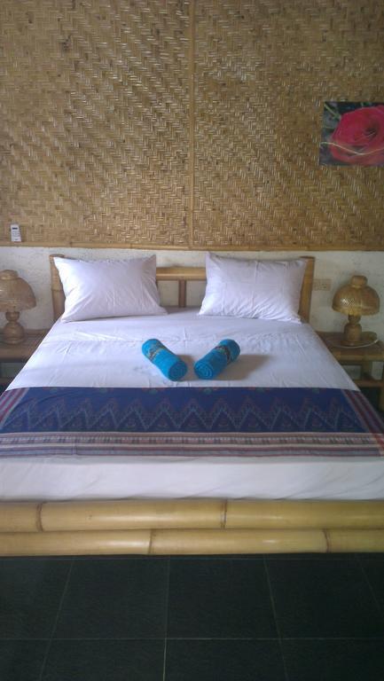 Tua Tua Keladi Bungalows Gili Air Dış mekan fotoğraf